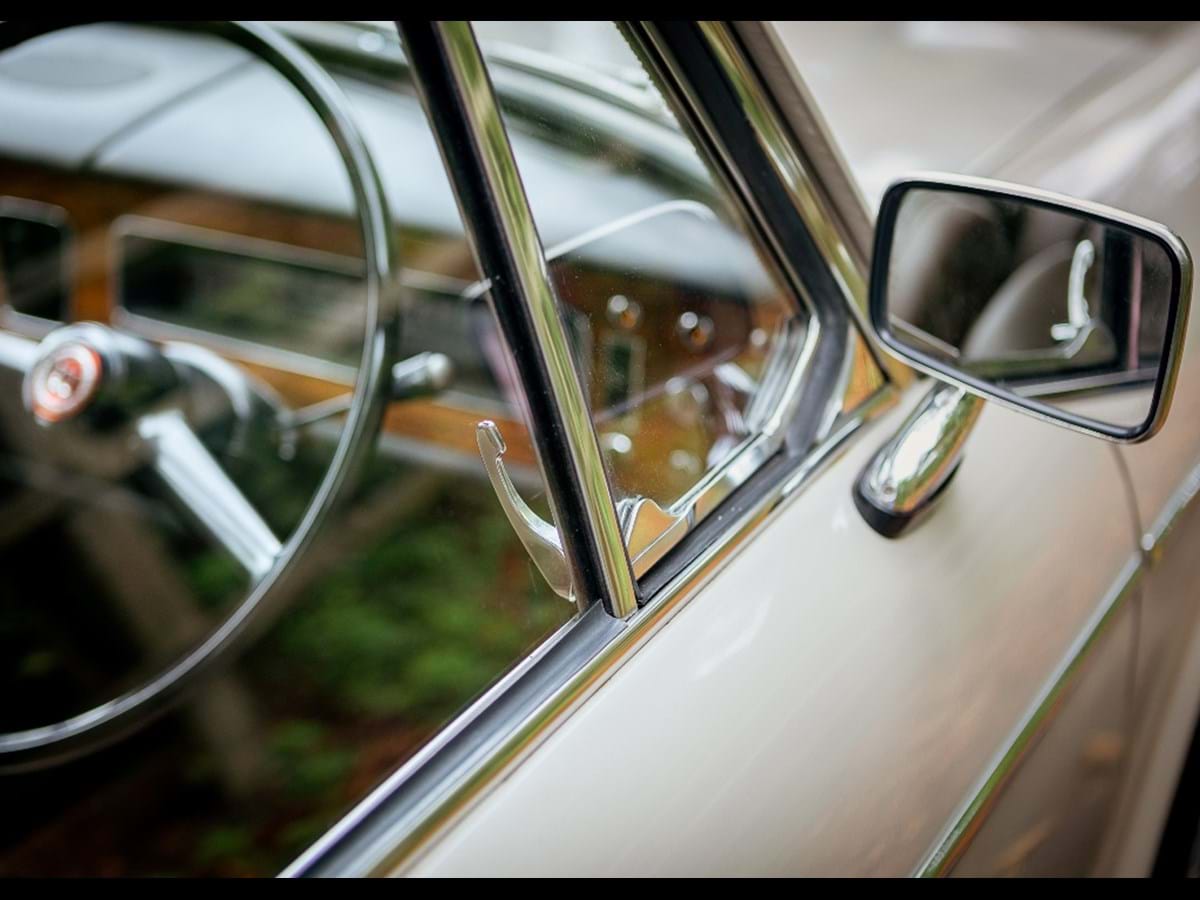 Wolseley 1300 MK2